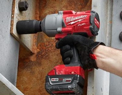 บล็อกกระแทกไร้สาย MILWAUKEE 18 โวลต์ 3/4" แบตเตอรี่ 5 แอมป์อาว 2 ก้อน รุ่น M18ONEFHIWF34-502X