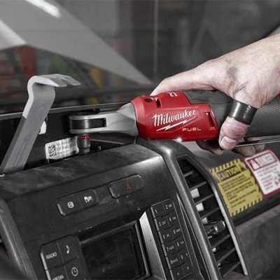 ประแจบล็อกด้ามฟรีไร้สาย MILWAUKEE 12 โวลต์ (ตัวเปล่า) (1/4"/1/2"/3/8")
