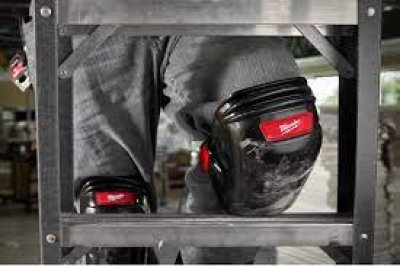 สนับเข่า รุ่น MILWAUKEE 48-73-6000 รุ่น Free-Flex