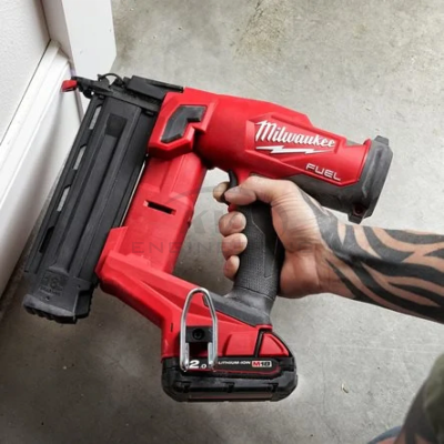 เครื่องยิงตะปูไร้สาย MILWAUKEE 18 โวลต์ รุ่น M18FN18GS-0X0