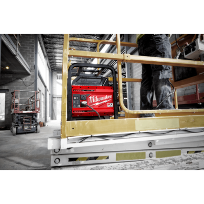เครื่องสำรองไฟ ชาร์จไฟในตัว MILWAUKEE รุ่น MXFPS-0
