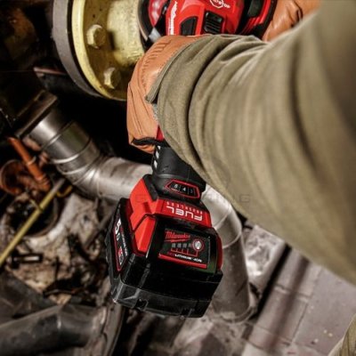 เครื่องเจียร ไร้สาย MILWAUKEE 18 โวลต์ ปรับความเร็วรอบได้ ระบบเบรค รุ่น M18FSAGV100XB-0X0
