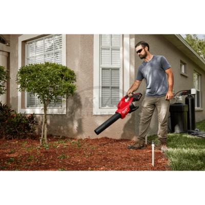 เครื่องเป่าใบไม้ไร้สาย MILWAUKEE 18 โวลต์ ระบบแบตเตอรี่คู่ (ตัวเปล่า) รุ่น M18F2BL-0