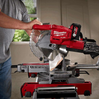 แท่นตัดองศาไร้สาย MILWAUKEE 10" 18 โวลต์ (ตัวเปล่า) รุ่น M18FMS254-0