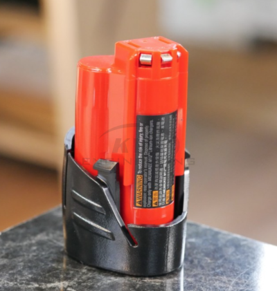 แบตเตอรี่ MILWAUKEE 12 โวลต์ 2.0 แอมป์อาว รุ่น M12B2