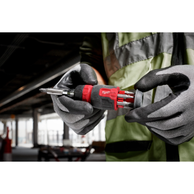 ไขควงด้ามฟรีอเนกประสงค์ MILWAUKEE 8in1 รุ่น 48-22-2913