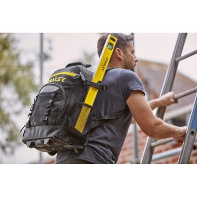 กระเป๋าเป้พร้อมล้อลาก 38x18x46 ซม. STANLEY รุ่น STST83307-1