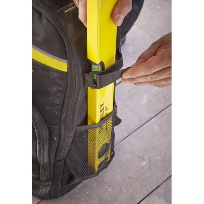 กระเป๋าเป้พร้อมล้อลาก 38x18x46 ซม. STANLEY รุ่น STST83307-1