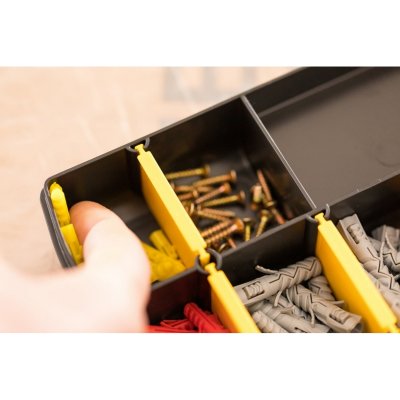 กล่องออร์แกไนเซอร์ 17 ช่อง 11 นิ้ว STANLEY รุ่น STST81680-1