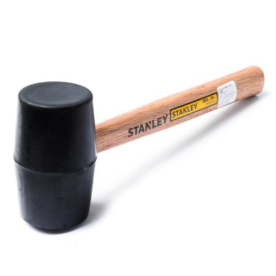 ค้อนยาง STANLEY 13 นิ้ว 24 ออนซ์ รุ่น STHT57528-8
