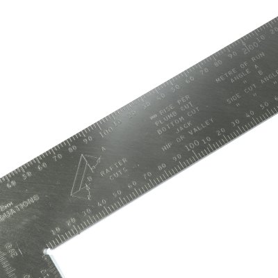 ฉากเหล็กช่างทำหลังคา STANLEY 24 นิ้ว รุ่น 45-530