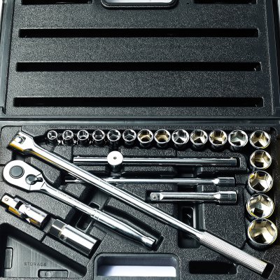 ชุดบ็อกซ์ 6PT STANLEY 1/2" 25 ชิ้น 10-32 มม. รุ่น 86-589