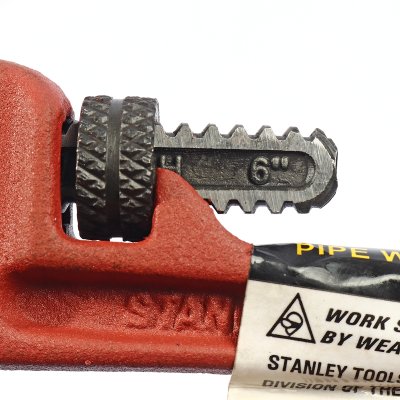 ประแจขันท่อขาเดี่ยว จับแป๊บ 6"–36" STANLEY รุ่น S351-87620