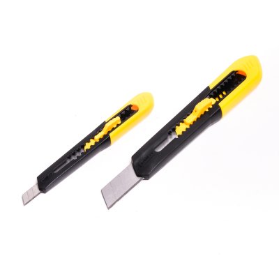 มีดคัตเตอร์แพ็คคู่ 9 มม.+18 มม. STANLEY รุ่น 10-202