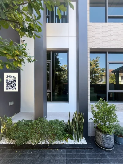 คุณธนากร