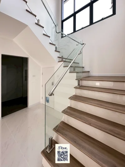 คุณธนากร