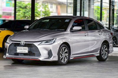 TOYOTA YARIS ATIV 1.2 SPORT AT ปี 2024(ขฒ2060)