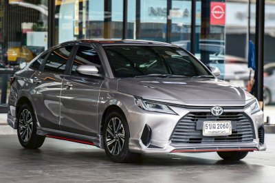 TOYOTA YARIS ATIV 1.2 SPORT AT ปี 2024(ขฒ2060)