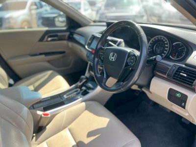 Honda Accord 2.0 E ปี 2018