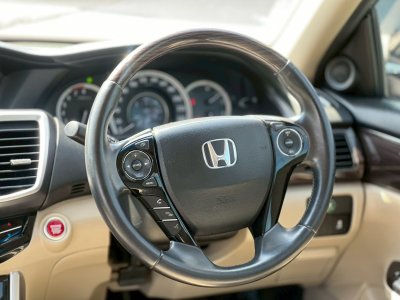 Honda Accord 2.0 E ปี 2018