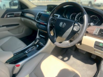 Honda Accord 2.0 E ปี 2018