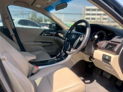 Honda Accord 2.0 E ปี 2018