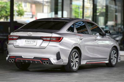 TOYOTA YARIS ATIV 1.2 SPORT AT ปี 2024 (5ขฒ2106)