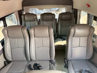 Toyota Commuter High Roof 2.8 ปี 2019
