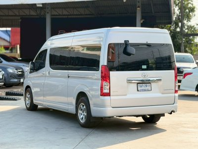 Toyota Commuter High Roof 2.8 ปี 2019