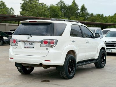 TOYOTA FORTUNER 3.0 V (CHAMP) AT ปี 2014  (กบ1203)
