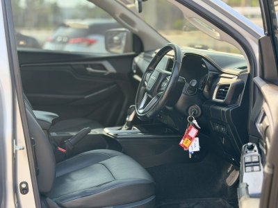 ISUZU All New D-Max Space Cab 1.9 Z AT Hi-Lander