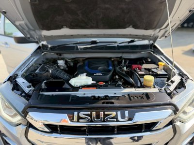 ISUZU All New D-Max Space Cab 1.9 Z AT Hi-Lander