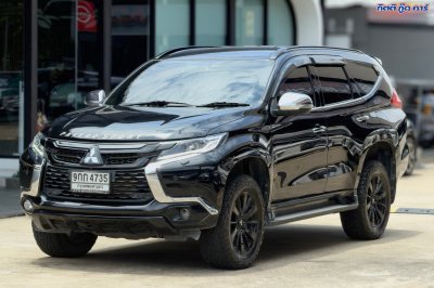 MITSUBISHI PAJERO SPORT 2.4 GT-PREMIUM ELITE EDITION 4WD ปี 2019 (9กก 4735)