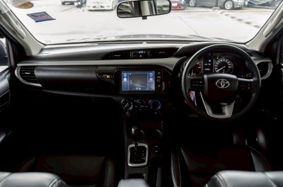 TOYOTA REVO D-CAB 2.4 ENTRY PRERUNNER AT ปี 2023