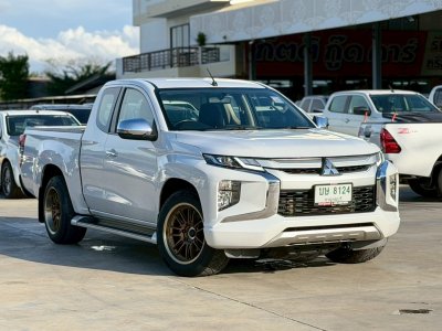 MITSUBISHI TRITON MEGA CAB 2.4 GLS PLUS ปี 2021 (บษ 8124)