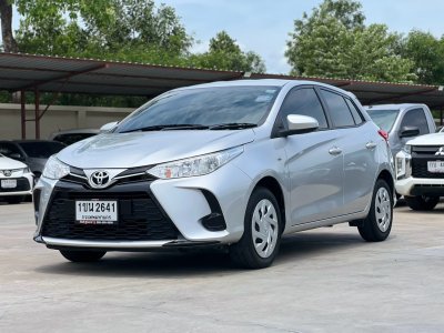 TOYOTA YARIS 1.2 ENTRY ปี 2020  (1ขน 2641)