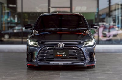 TOYOTA YARIS ATIV 1.2 PREMIUM LUXURY AT ปี 2024  (กล 896)