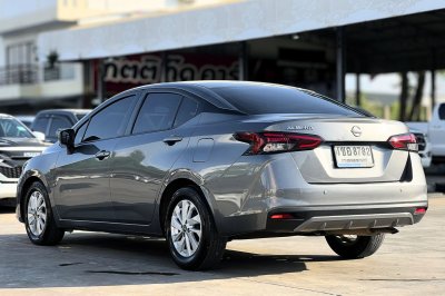 ด้านท้าย Nissan Almera Turbo 1.0 EL ปี 2023 สีเทา