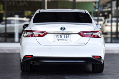 TOYOTA CAMRY 2.5 HYBRID PREMIUM AT ปี 2021 (1ขอ146)