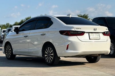Honda City Turbo 1.0 SV ปี 2022 สีขาว รถเก๋งซีดาน 4 ประตู มือสองฉะเชิงเทรา