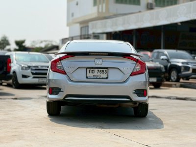 Honda Civic FC 1.8 E MY18