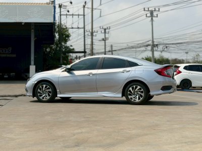 Honda Civic FC 1.8 E MY18