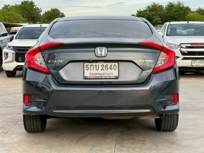 HONDA CIVIC FC 1.8 EL AT ปี 2016 (5กบ2640)