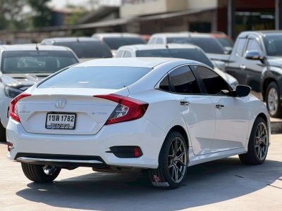 Honda Civic 1.8 EL ปี 2020 สีขาว