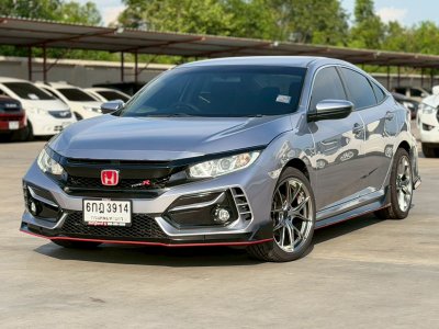 HONDA CIVIC 1.8 E ปี 2017 (6กฎ3914)
