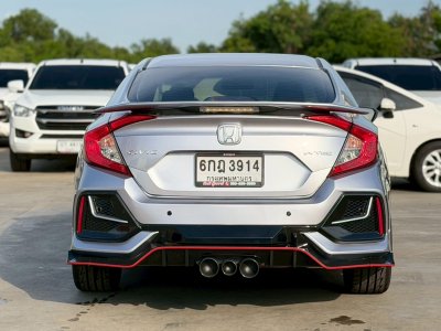 HONDA CIVIC 1.8 E ปี 2017 (6กฎ3914)