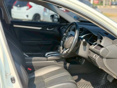 Honda Civic 2017 มือสอง