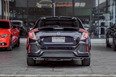 Honda Civic FK มือสอง