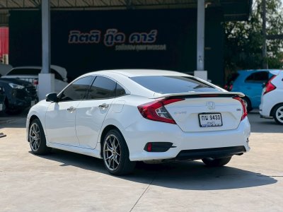 Civic RS Turbo มือสอง