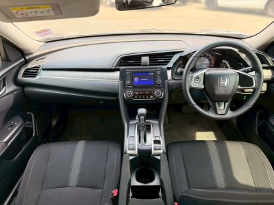 Civic FC 1.8 E มือสอง